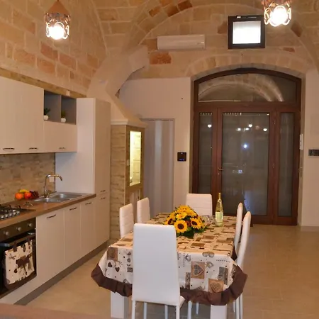 Dimora Nonna Catari * פולינאנו א מארה