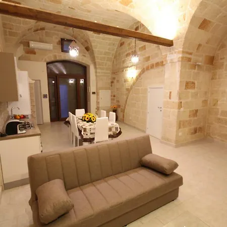 בית נופש Dimora Nonna Catari פולינאנו א מארה